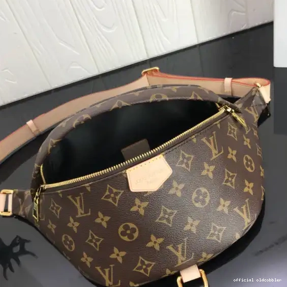 Official oldcobbler Louis Vuitton Bumbag 0705